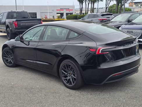 Used 2025 Tesla Model 3 Long Range RWD image 3