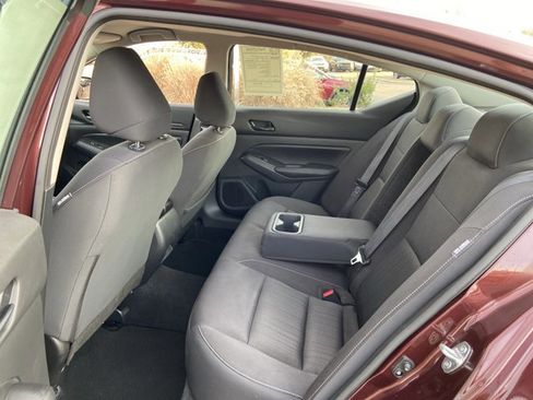 Used 2024 Nissan Altima 2.5 SV image 46