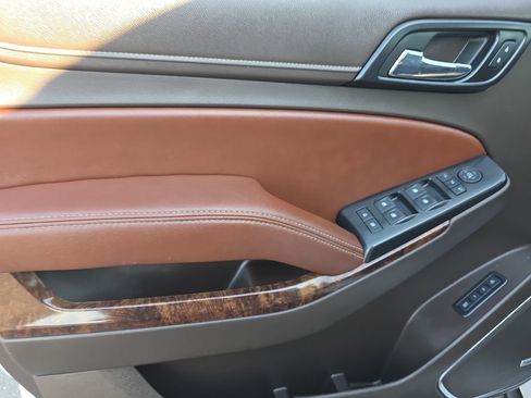 Used 2017 Chevrolet Tahoe Premier image 20