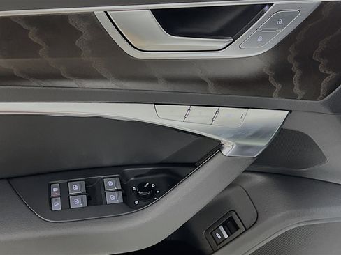 Used 2022 Audi A7 3.0T Premium w/ Convenience Package image 17