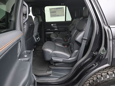 New 2026 Ford Expedition Tremor image 12