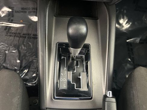 Used 2021 Mitsubishi Outlander Sport ES FWD image 8