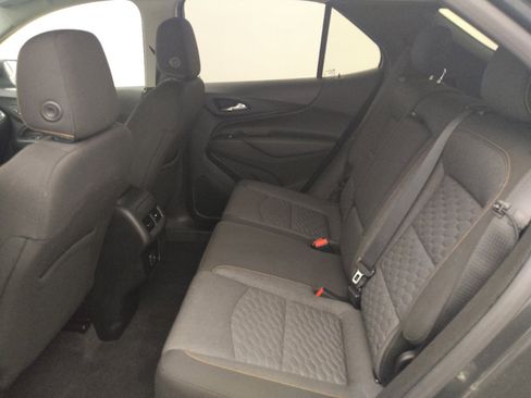 Used 2019 Chevrolet Equinox LT image 18