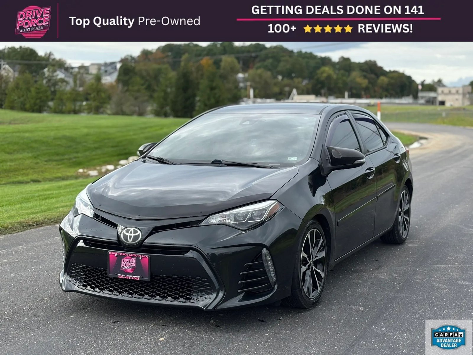 Used 2017 Toyota Corolla SE w/ Carpet Mat Package (TMS) FWD image 1
