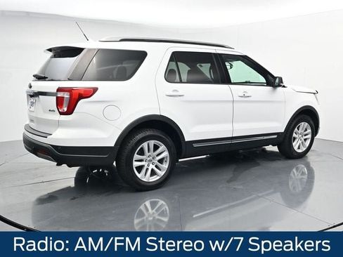 Used 2019 Ford Explorer XLT w/ Equipment Group 201A AWD/4WD image 11