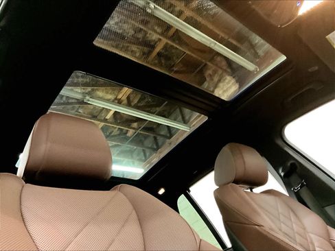 Used 2023 BMW X5 xDrive45e w/ Executive Package image 24