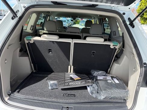 New 2026 Volkswagen Atlas SE FWD image 29
