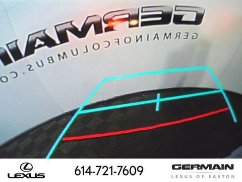 Used 2020 Toyota Highlander XLE AWD/4WD image 32