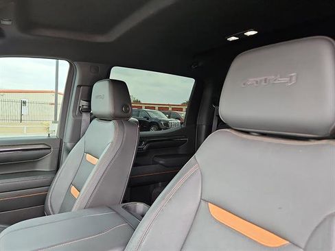Used 2023 GMC Sierra 1500 AT4 w/ AT4 Premium Package image 10