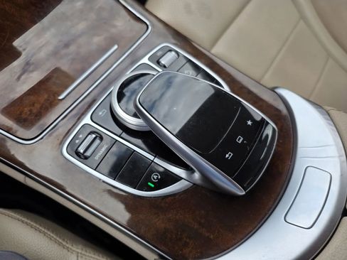 Used 2016 Mercedes-Benz C 300 Sedan image 21