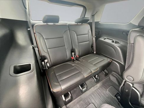 Used 2023 GMC Acadia AT4 w/ Technology Package AWD/4WD image 28