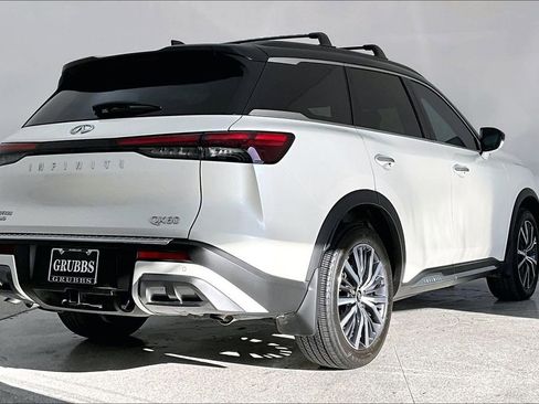 Certified 2025 INFINITI QX60 Autograph w/ Cargo Package image 2