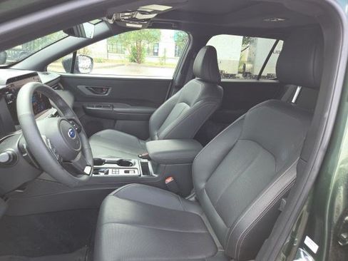 Used 2026 Subaru Outback Limited AWD/4WD image 11