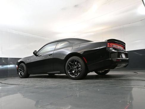 Used 2026 Dodge Charger Scat Pack AWD/4WD image 19