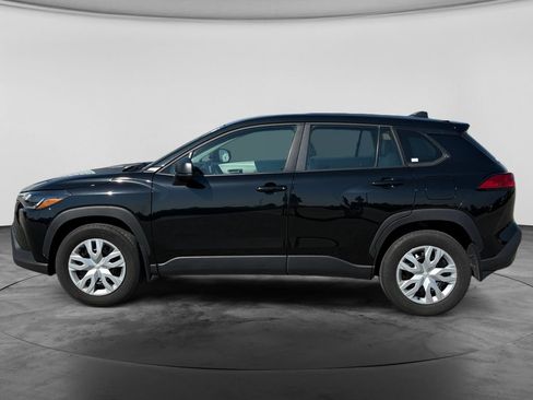 Used 2023 Toyota Corolla Cross L AWD/4WD image 6