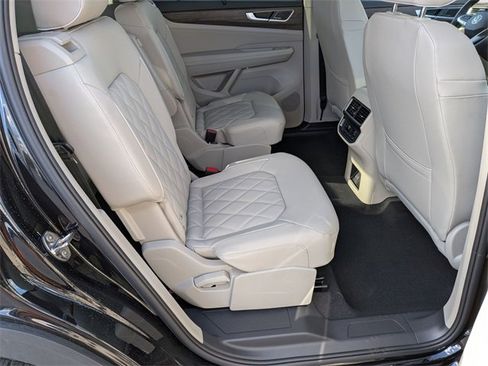 New 2026 Volkswagen Atlas SEL Premium R-Line image 32