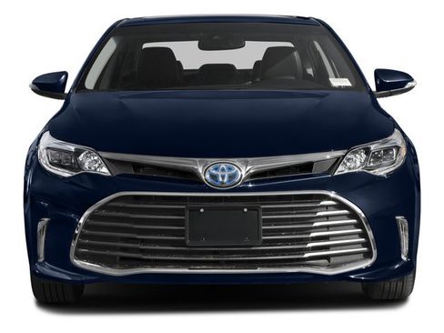 Used 2016 Toyota Avalon Limited w/ Toyota Safety Sense Package FWD image 4