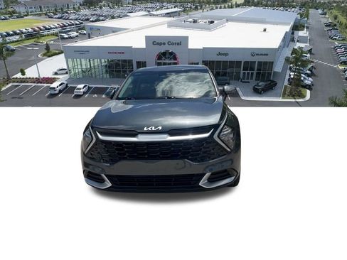 Used 2023 Kia Sportage EX FWD image 6