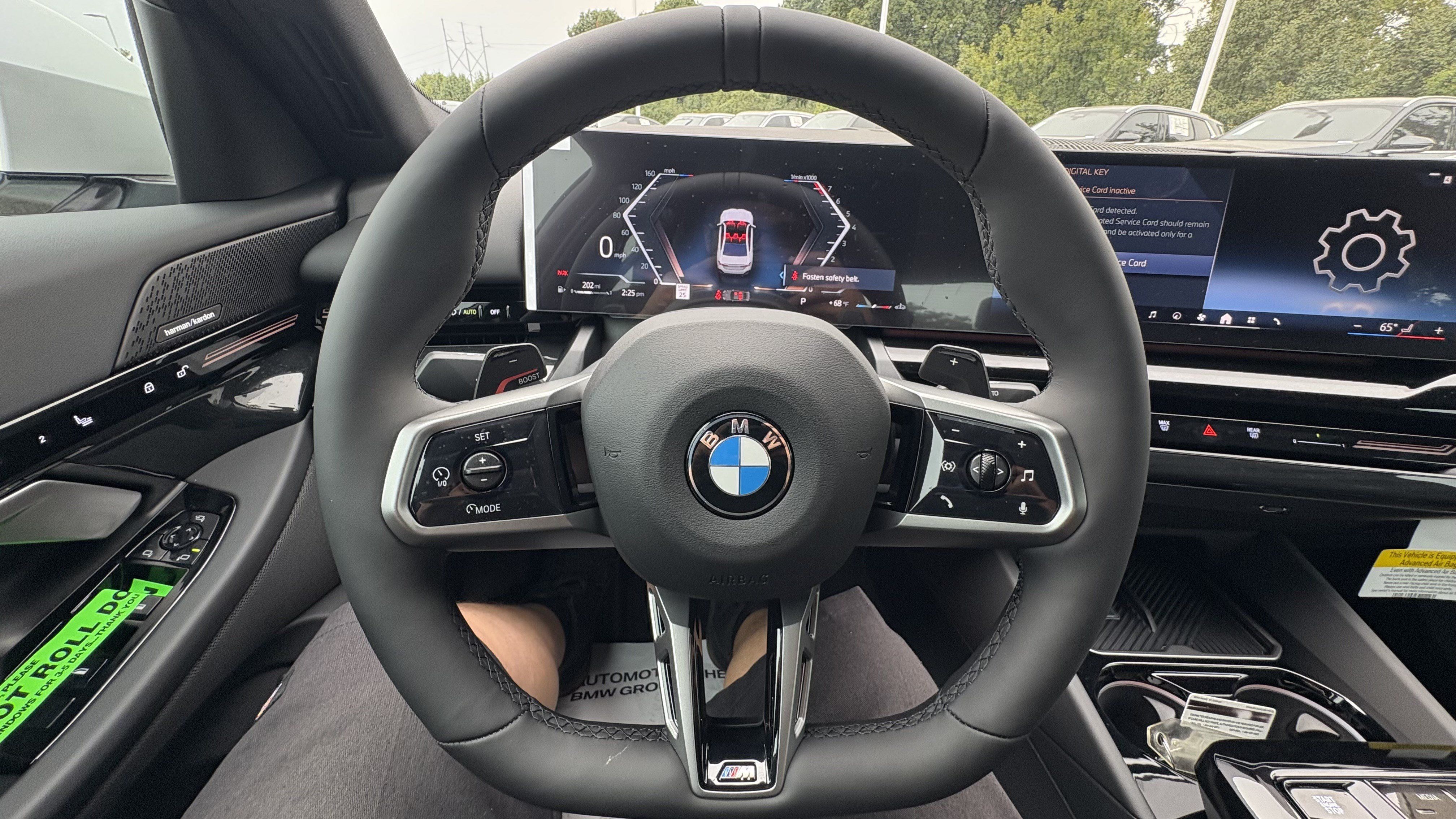 Used 2026 BMW 530i xDrive w/ M Sport Package AWD/4WD image 17