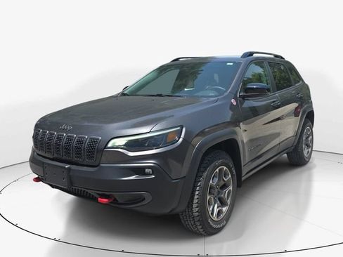 Used 2022 Jeep Cherokee Trailhawk w/ Comfort/Convenience Group AWD/4WD image 8