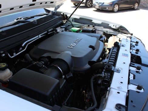 Used 2022 Chevrolet Colorado ZR2 AWD/4WD image 9