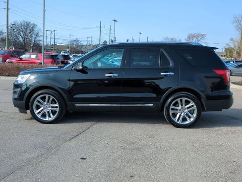 Used 2016 Ford Explorer Limited image 5