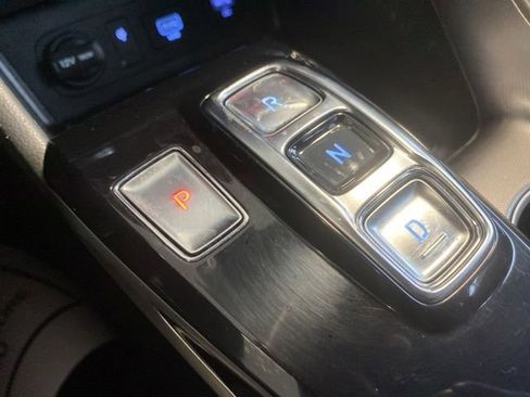 Used 2023 Hyundai Sonata SEL Plus w/ Preferred Accessory Package FWD image 30