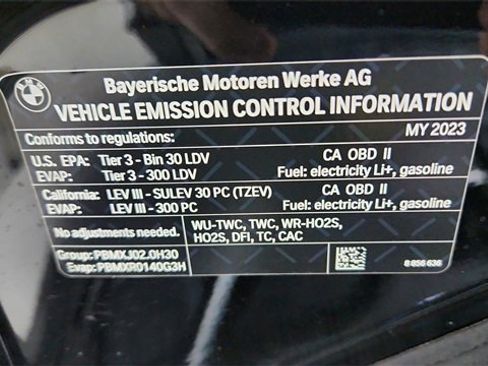 Used 2023 BMW 530e 530e iPerformance w/ M Sport Package image 64