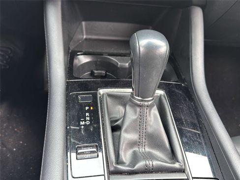 Used 2024 MAZDA MAZDA3 s image 22