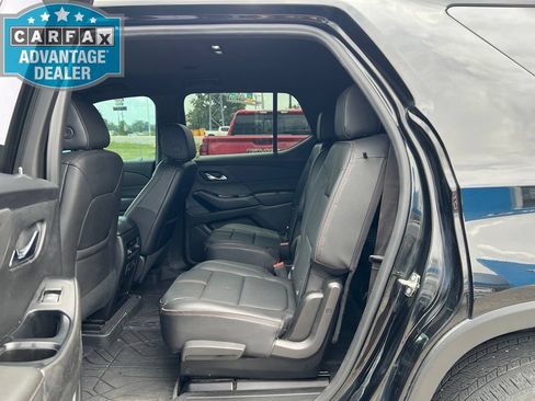 Used 2022 Chevrolet Traverse RS w/ LPO, Floor Liner Package FWD image 20