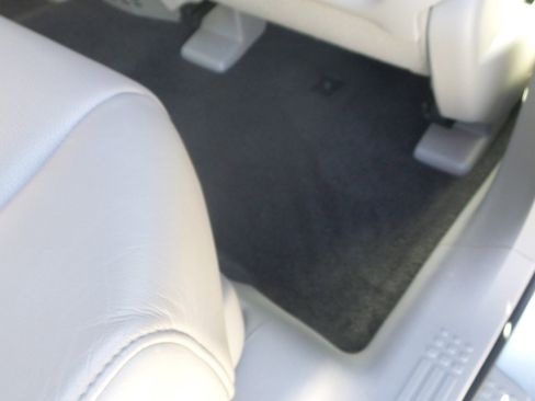 Used 2010 Honda Pilot Touring image 39