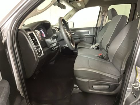 Used 2024 RAM 1500 Classic SLT AWD/4WD image 13