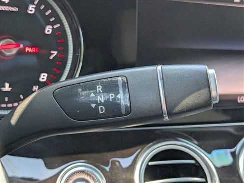 Used 2019 Mercedes-Benz E 300 image 7