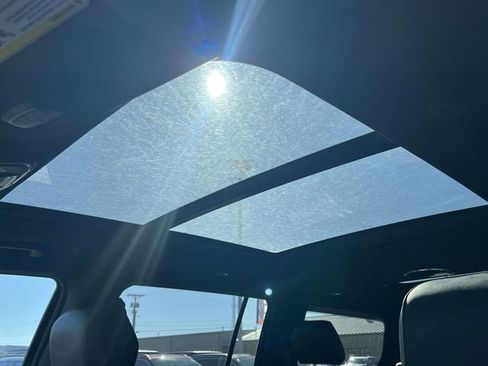 New 2026 Jeep Grand Wagoneer Limited image 11