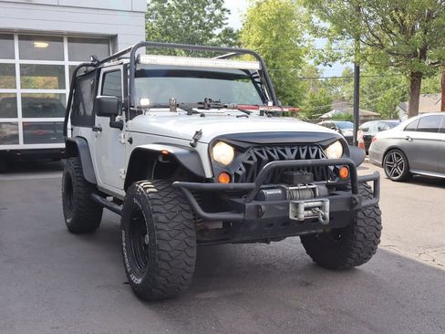 Used 2008 Jeep Wrangler X AWD/4WD image 6