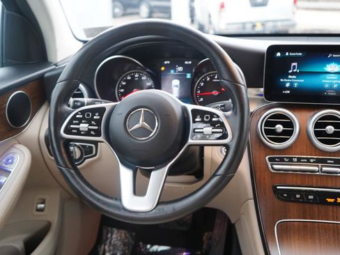 Used 2022 Mercedes-Benz GLC 300 4MATIC w/ Premium Package Lite image 50