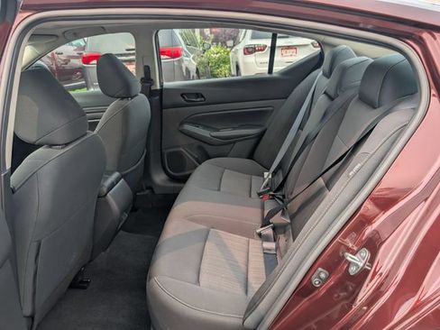 Used 2024 Nissan Altima 2.5 SV w/ SV Premium Package AWD/4WD image 14
