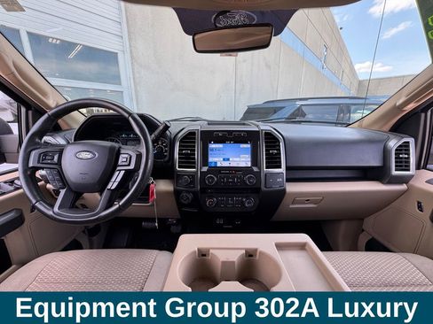 Used 2017 Ford F150 XLT w/ Equipment Group 302A Luxury RWD image 8