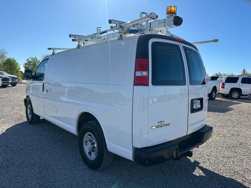 Used 2017 Chevrolet Express 2500 w/ Cold Climate Package image 7