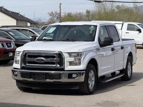 Used 2017 Ford F150 XLT w/ Equipment Group 301A Mid image 9