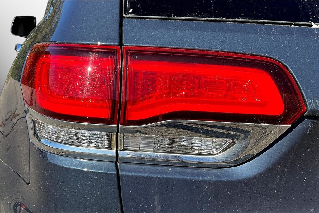 Used 2020 Jeep Grand Cherokee Limited w/ Luxury Group II AWD/4WD image 20