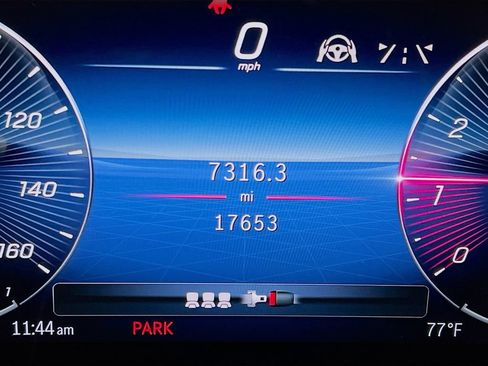 Used 2024 Mercedes-Benz GLE 580 4MATIC image 12