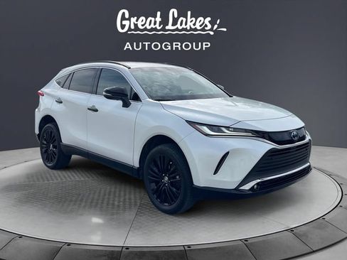 Used 2024 Toyota Venza Nightshade AWD/4WD image 7