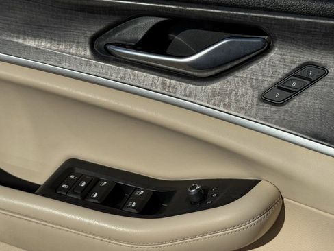 Used 2021 Jeep Grand Cherokee L Limited w/ Trailer Tow Package image 25