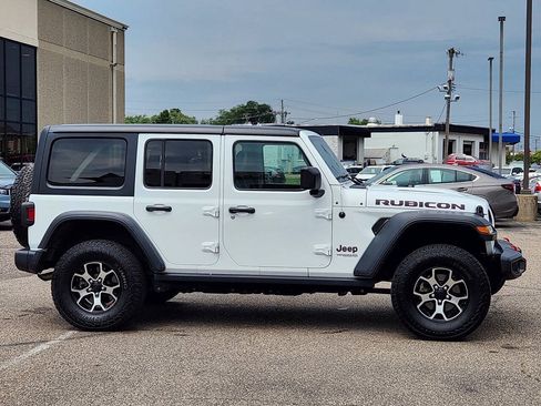 Used 2020 Jeep Wrangler Unlimited Rubicon w/ Cold Weather Group AWD/4WD image 11