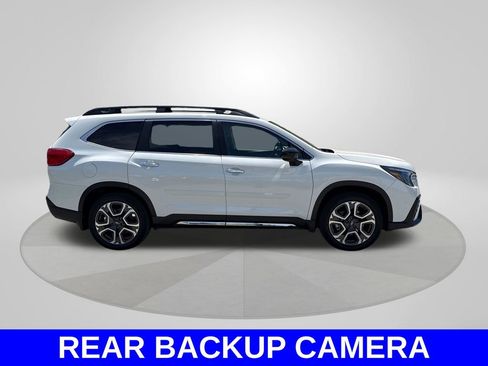 Certified 2025 Subaru Ascent Touring AWD/4WD image 9