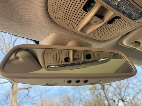 Used 2015 Mercedes-Benz C 300 4MATIC Sedan image 33