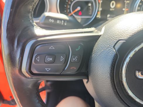 Used 2019 Jeep Wrangler Sport AWD/4WD image 26