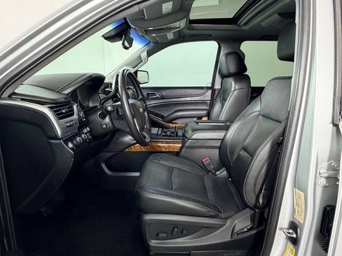 Used 2019 Chevrolet Tahoe Premier AWD/4WD image 19