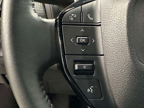 Used 2025 Toyota bZ4X AWD w/ Weather Package image 25